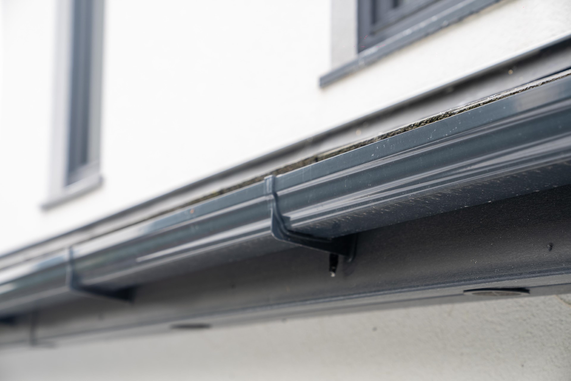 How Long Does PVC Guttering Last? (Honest Answer)