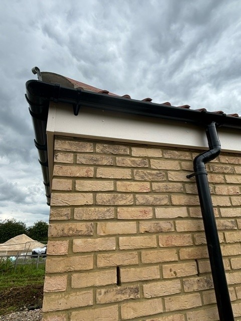 Half Round vs Ogee Guttering: Which Is Best?